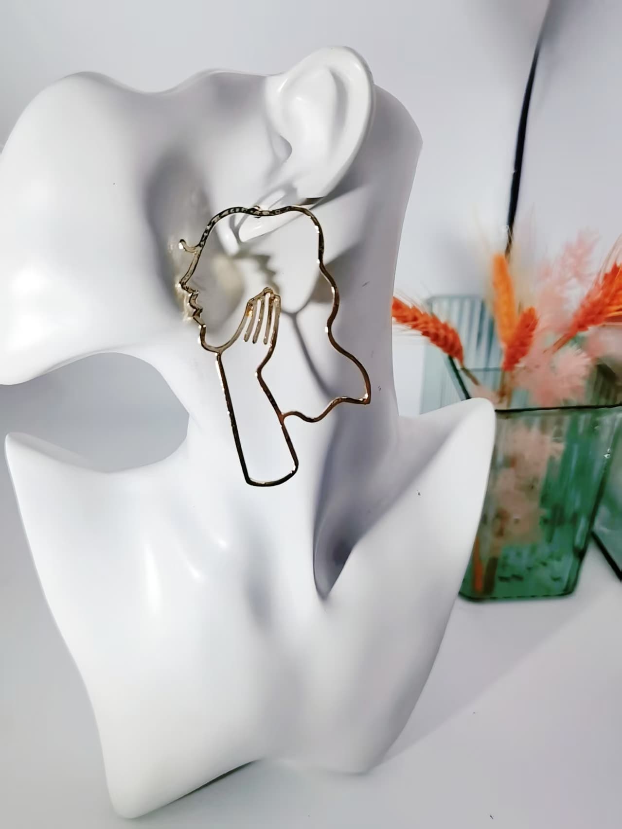 Abstract Couple Outline Drop Earrings