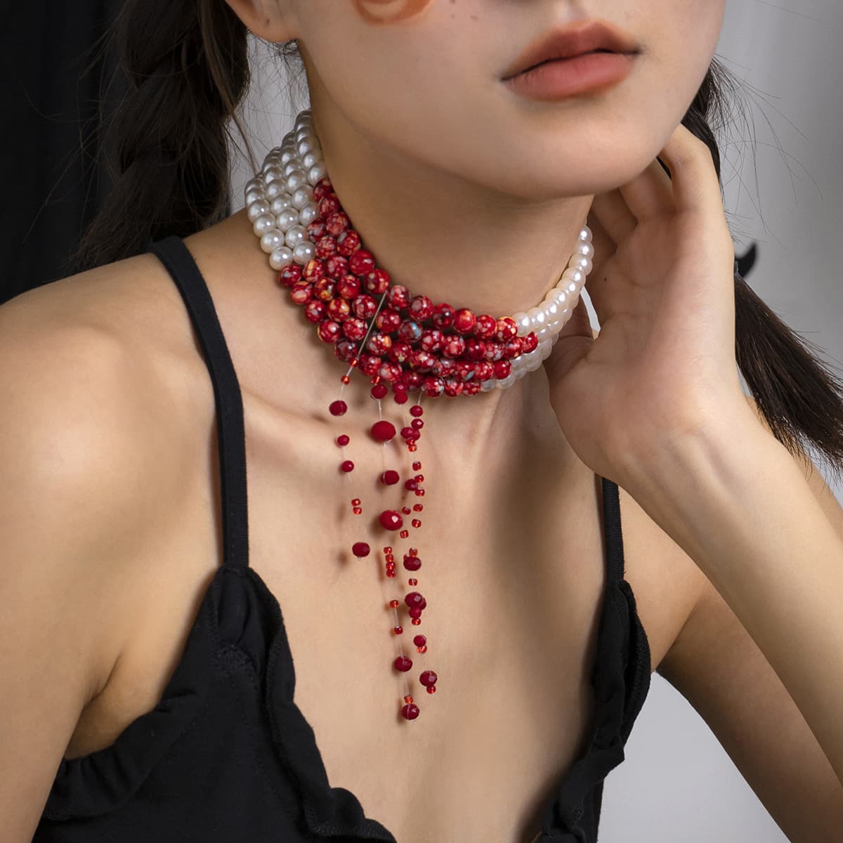 Women's Fashion Gothic Pearl Necklace
