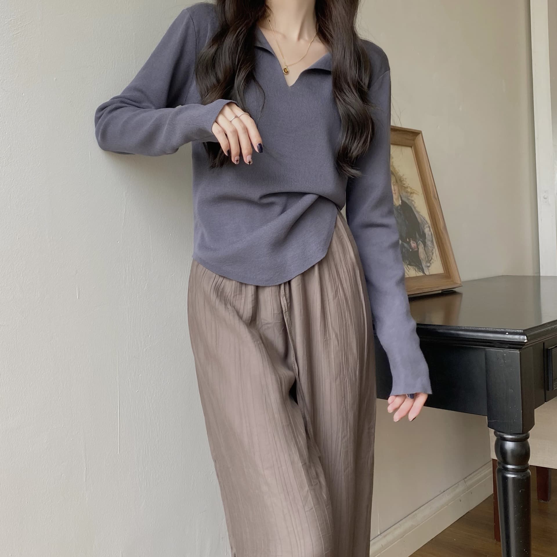 Fall V-neck Knitwear Women's Design Sense Niche Long-sleeved Top