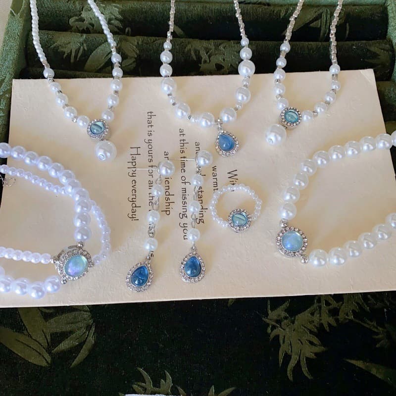 Aquamarine Pearl Necklace For Women Special-interest Design